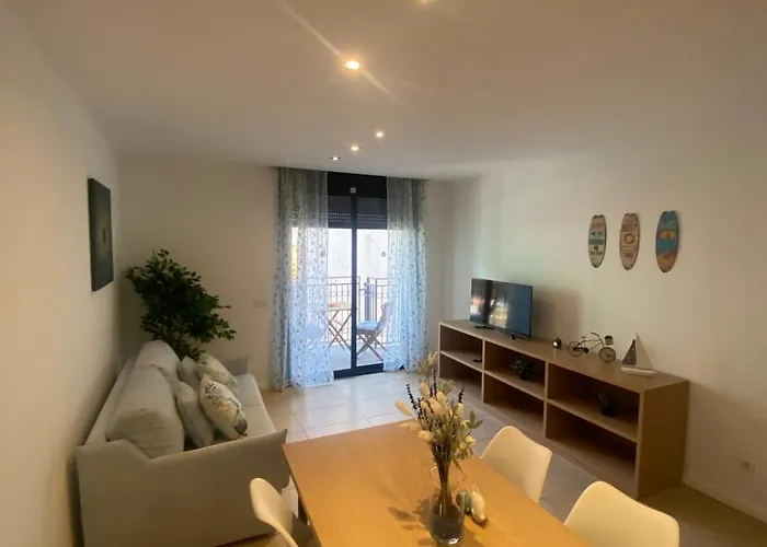 Tokyo - Modern With Parking & Swimming Pool Apartmán Lloret de Mar